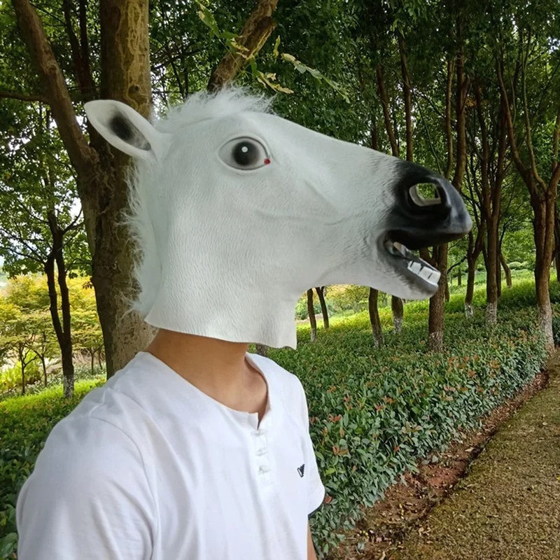 Maska hlava koňa