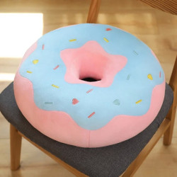 Plyšový polštář Donut 38/58 cm