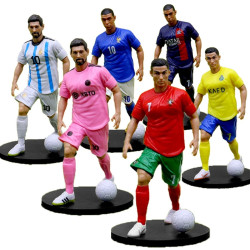 Figúrka futbalista 18 cm